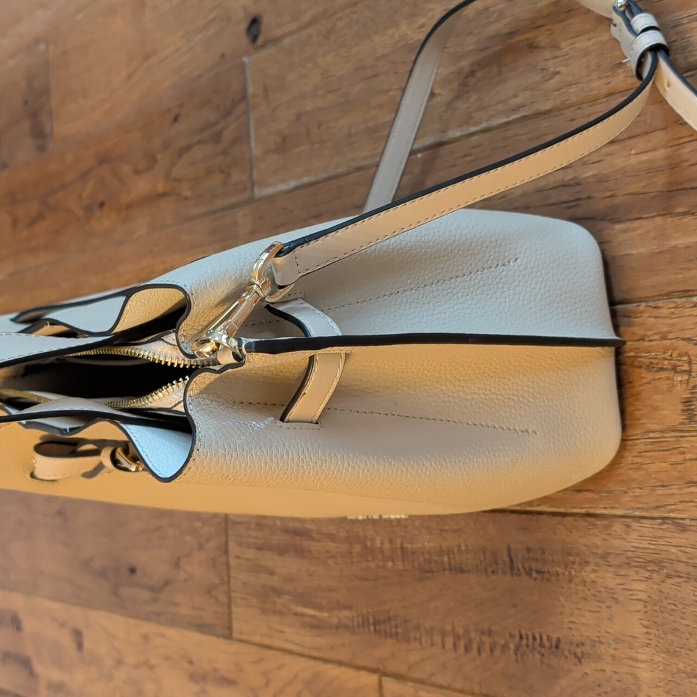 Michael Kors Emilia Large Cream Pebbled Leather Satchel - Picture 2 of 13